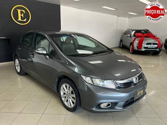 HONDA CIVIC 2.0 LXR 16V FLEX 4P AUTOMÁTICO HONDA CIVIC 2.0 LXR 16V FLEX 4P AUTOMÁTICO